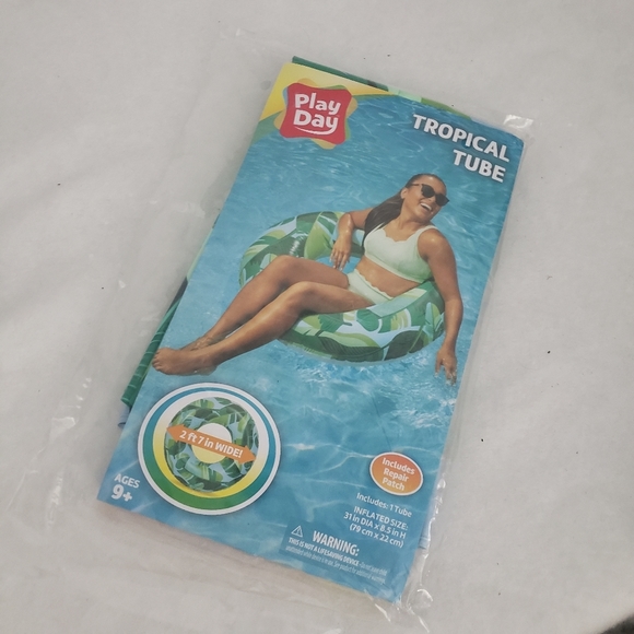 Play Day Inflatable Tropical Swim Tube Pool Float - Picture 2 of 6